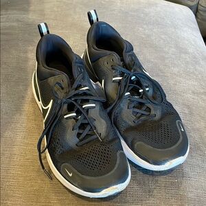 Nike Men's Black Running Shoes